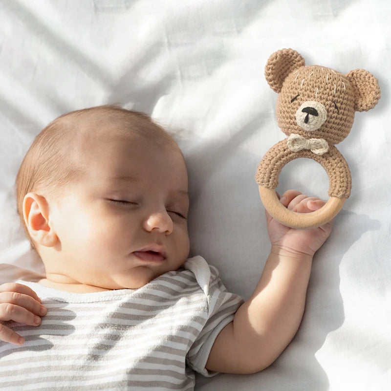 1Pc Baby Wooden Rattle Toys Wooden Teether Ring Crochet Rabbit Music Rattles Soother Bracelet Toddler Toys For Children's Gift